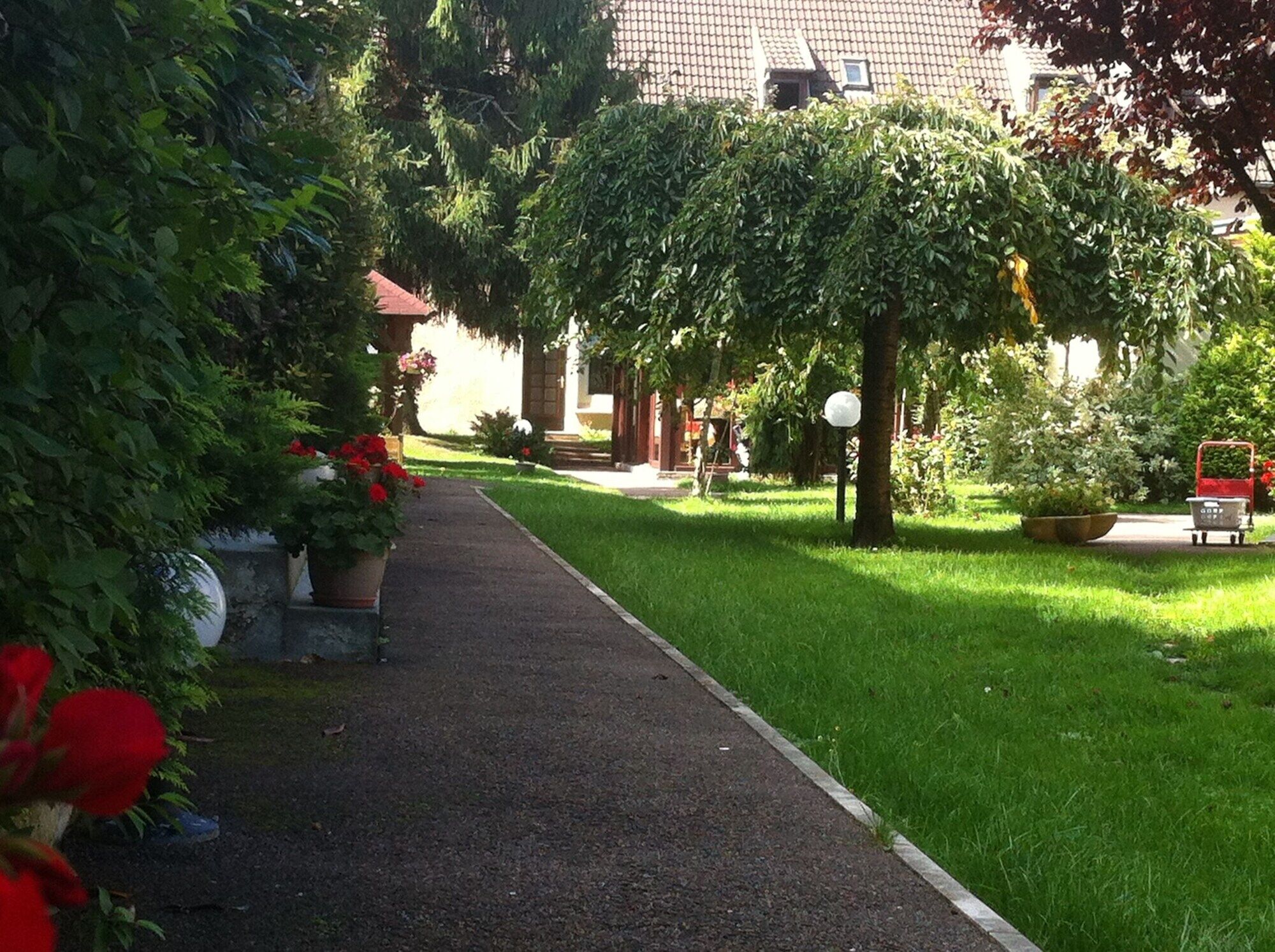 Les Tilleuls Montbeliard Sud Audincourt Hotel Exterior photo